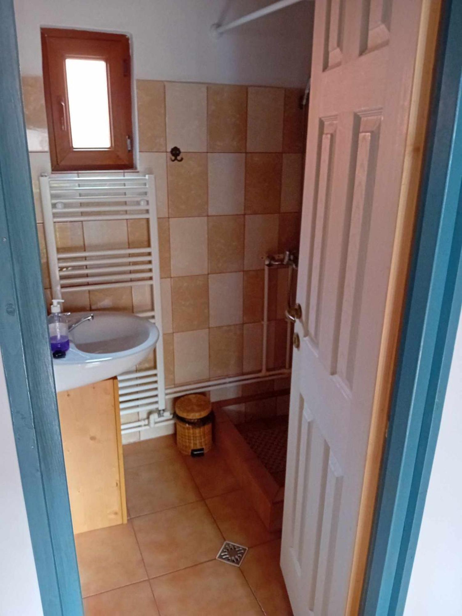 Biro Vendeghaz Hotell Sòvàrad Eksteriør bilde